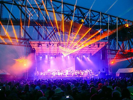 F60-Lichterfeld Shows und Konzerte

, © Uwe Krengel