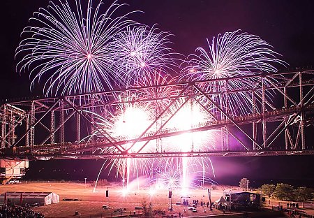 F60-Lichterfeld Pyrogames

, © Die Piktografen