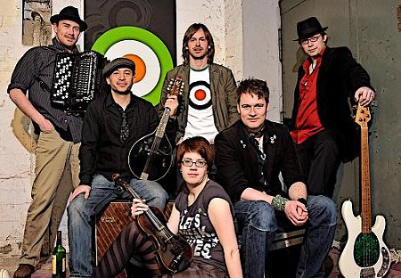 In Search Of A Rose / © ISOAR, © ISOAR